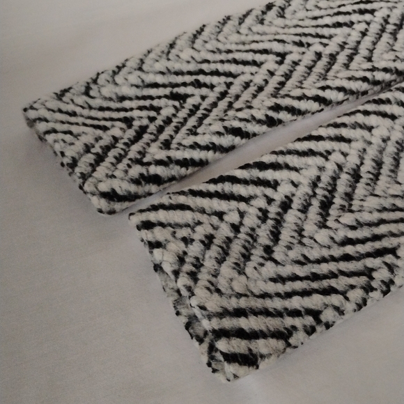 Dynamite Coat Jacket Women's Faux Wool Herring Bone Pattern Black and White - Picture 11 of 16